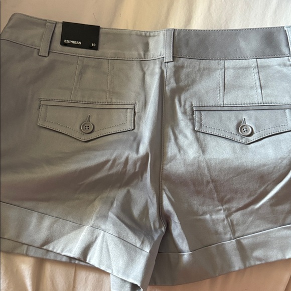 Express - Picture 4 of 7